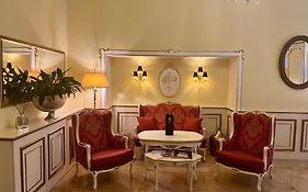 Schlosshotel Roemischer Kaiser